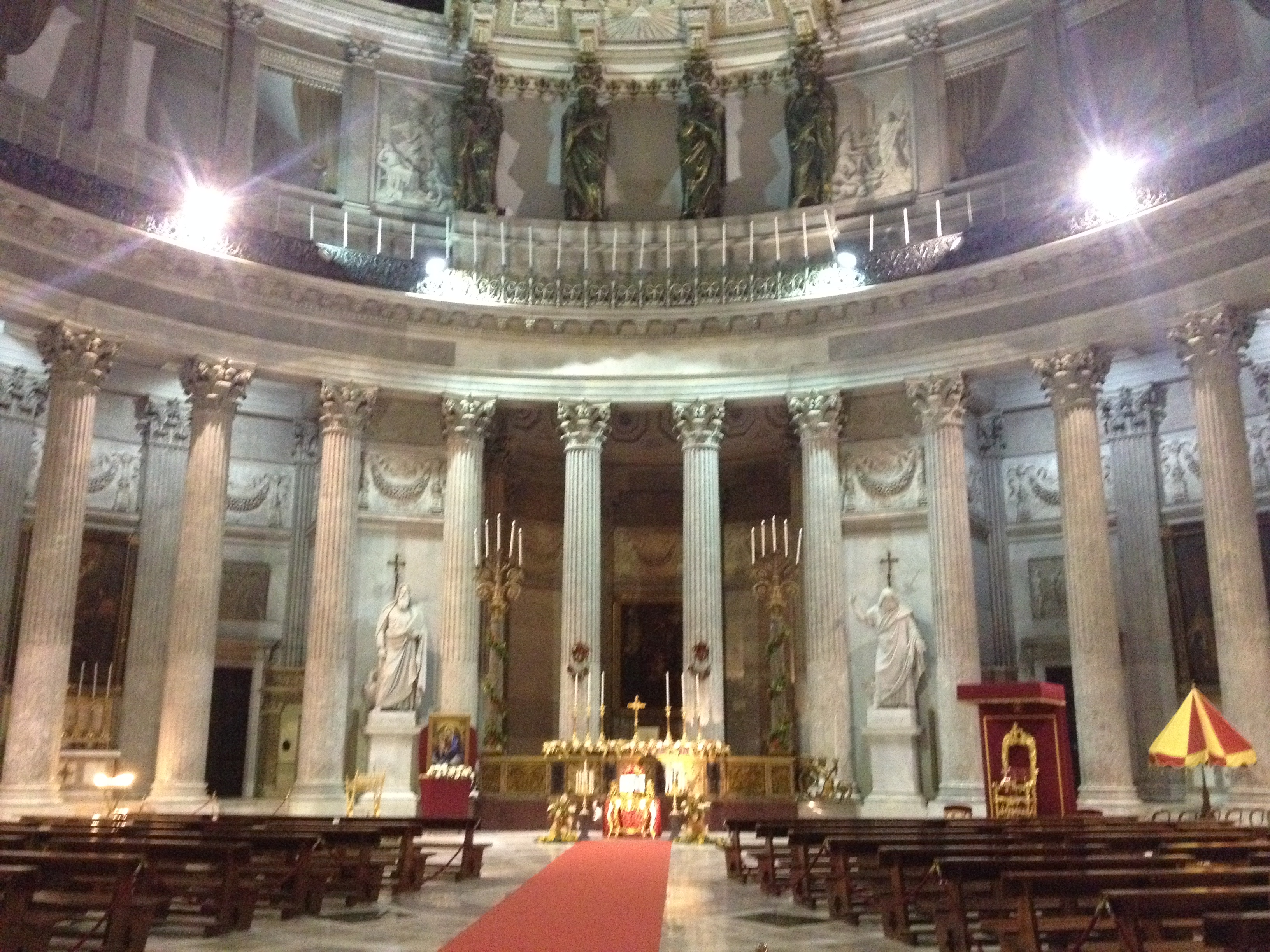 Basilica Piazza Plebiscito Napoli - Napoli Centro Storico - Blog & Magazine